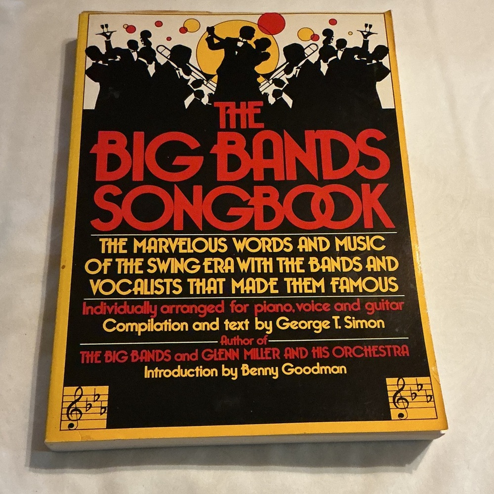 Vintage Rare The Big Bands Songbook - piano, voice & guitar excellent condition
